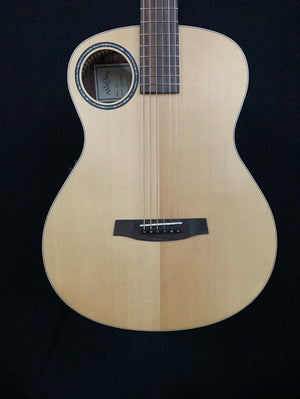 WALDEN BARITONE SOLID SITKA TOP ACOUSTIC ELECTRIC W/CASE