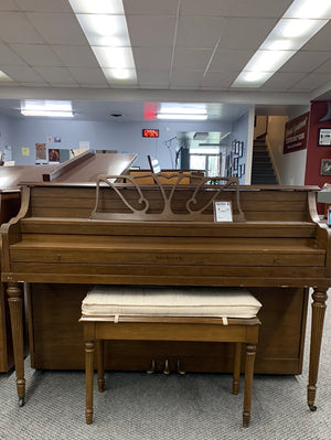 Hallet, Davis & Co. Console Piano